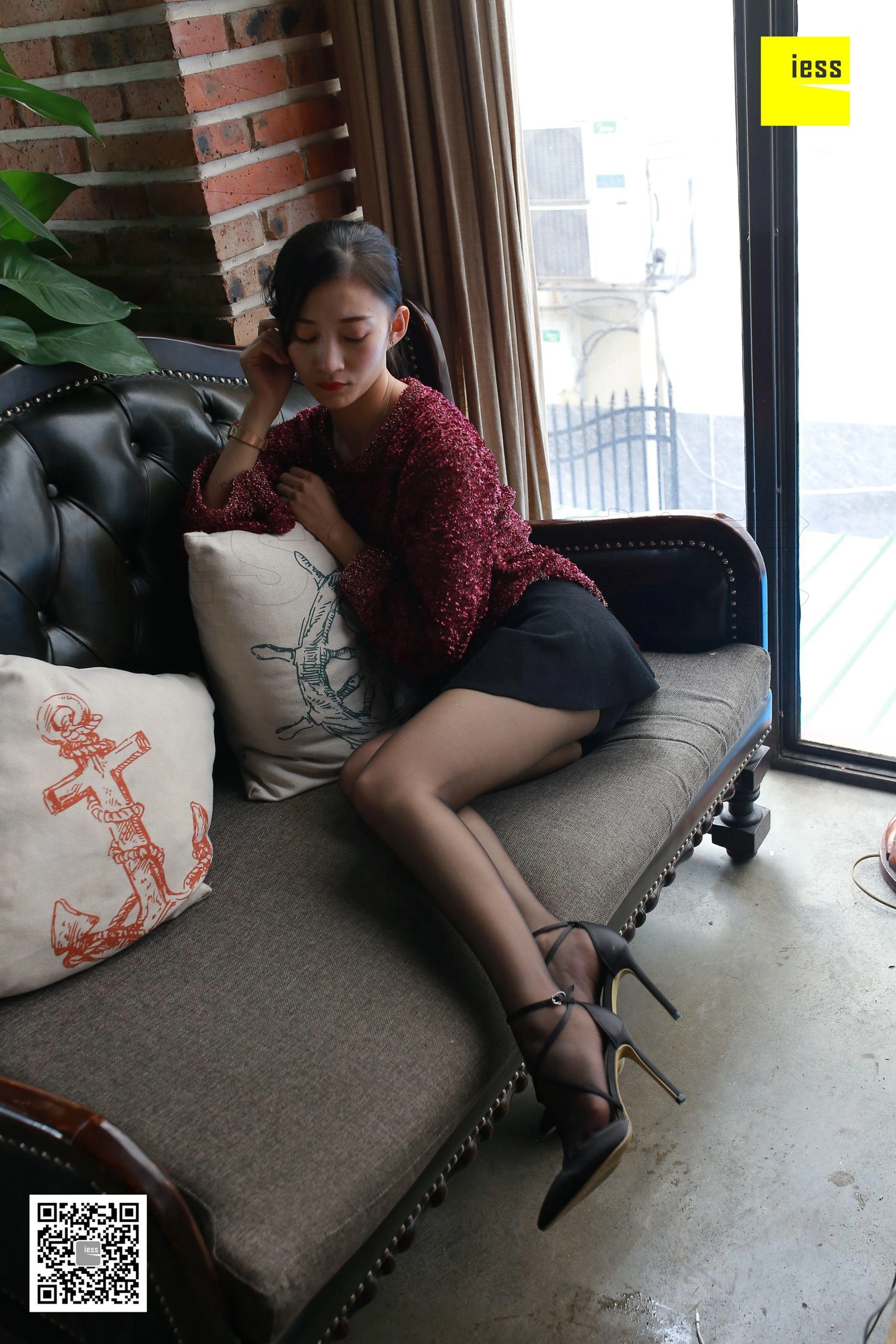 [IESS异思趣向] 2018.01.16 丝享家148:《秀色可餐的黑丝》秋秋 1